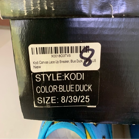 Cute To The Core duck Print blue yellow Lace Up Sneakers Women’s US 8 M - Picture 8 of 9